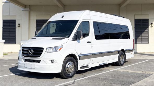 clarksville wedding sprinter van rental