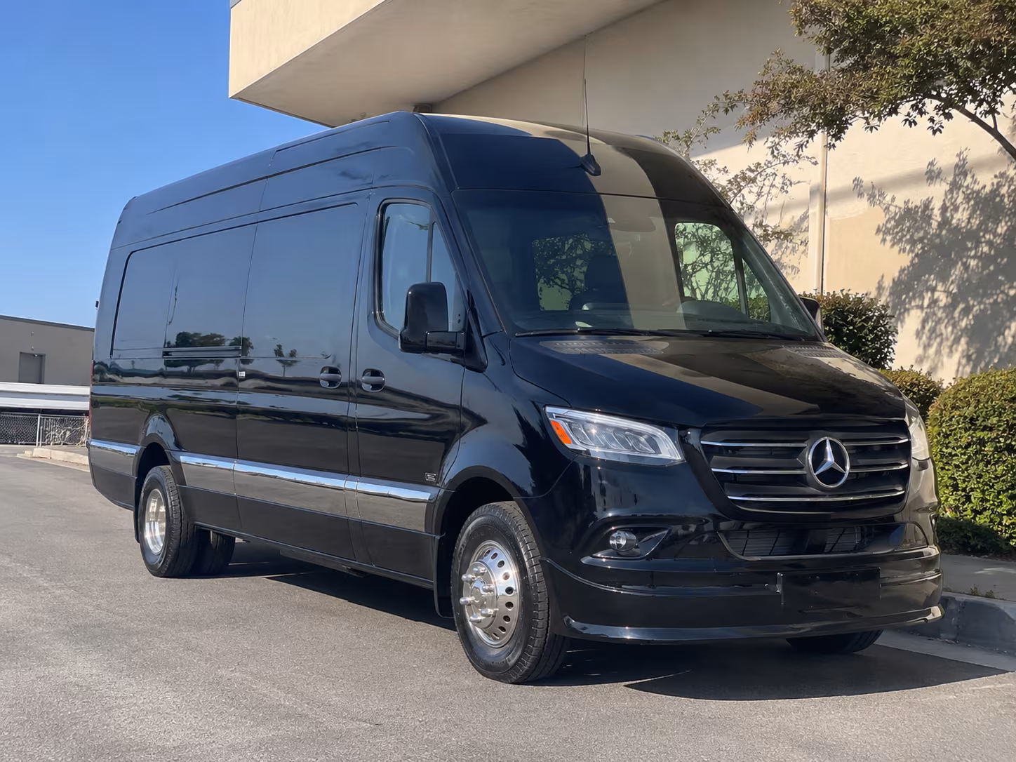 find the perfect transportation for your next concert or music festival 1