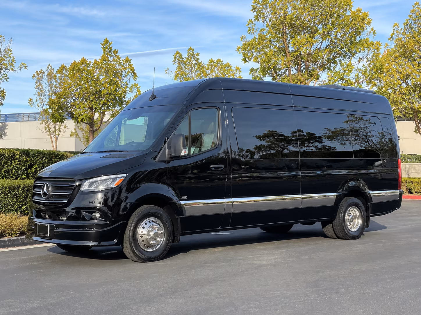 find the perfect transportation for your next corporate event 5