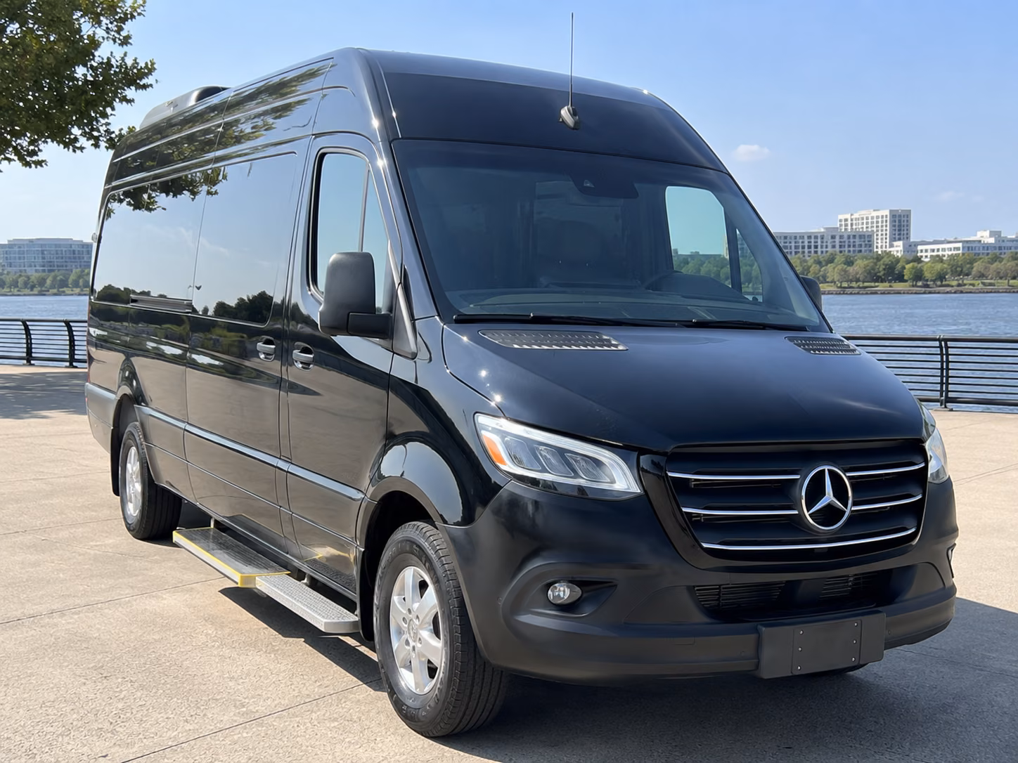 find the perfect transportation for your next sporting event 1
